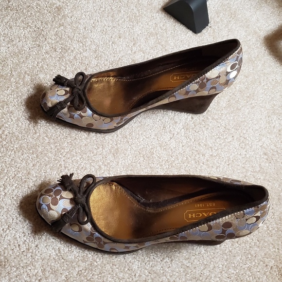 Coach shoes - Picture 2 of 4